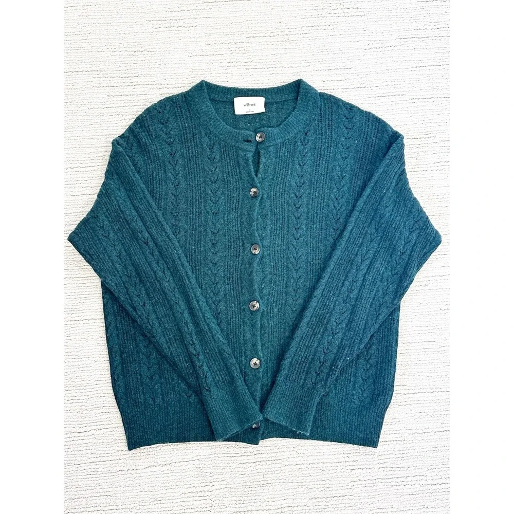 WILFRED ARITZIA Era Size Small Green Cardigan Sweater Quiet Luxury Preppy Staple